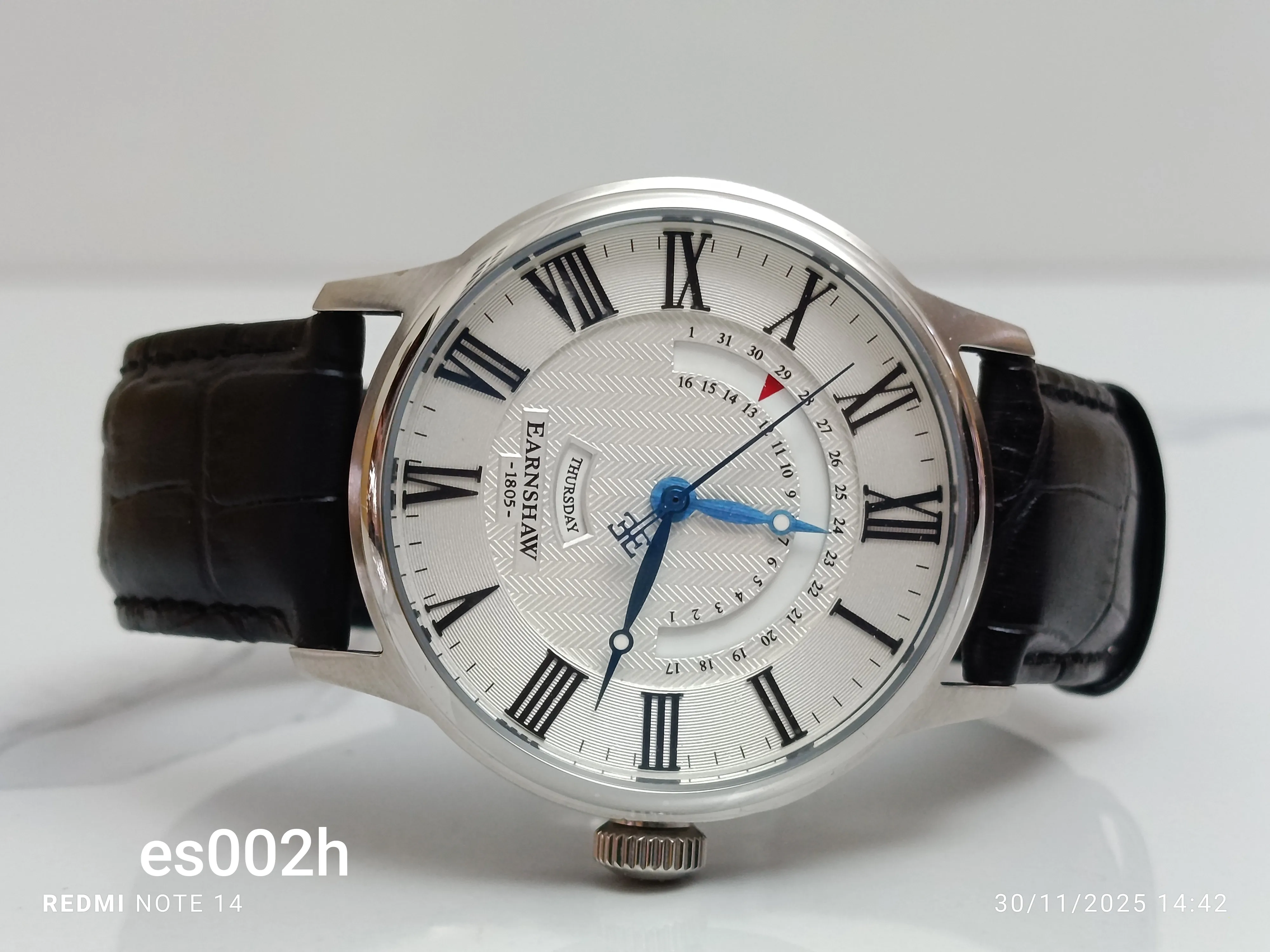 Thomas  Earnshaw ES-8077-01