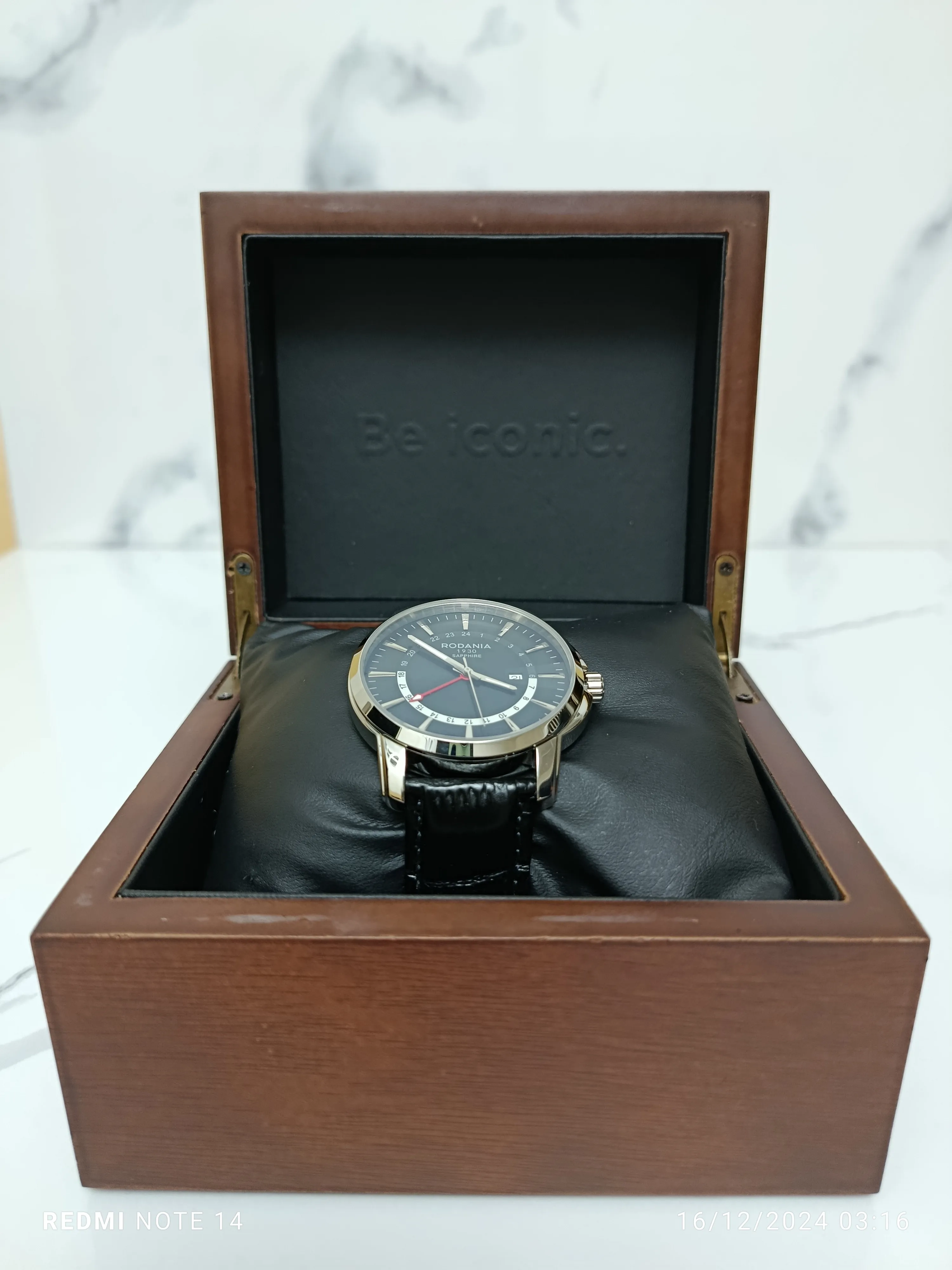 Montre Rodania Homme RO010H