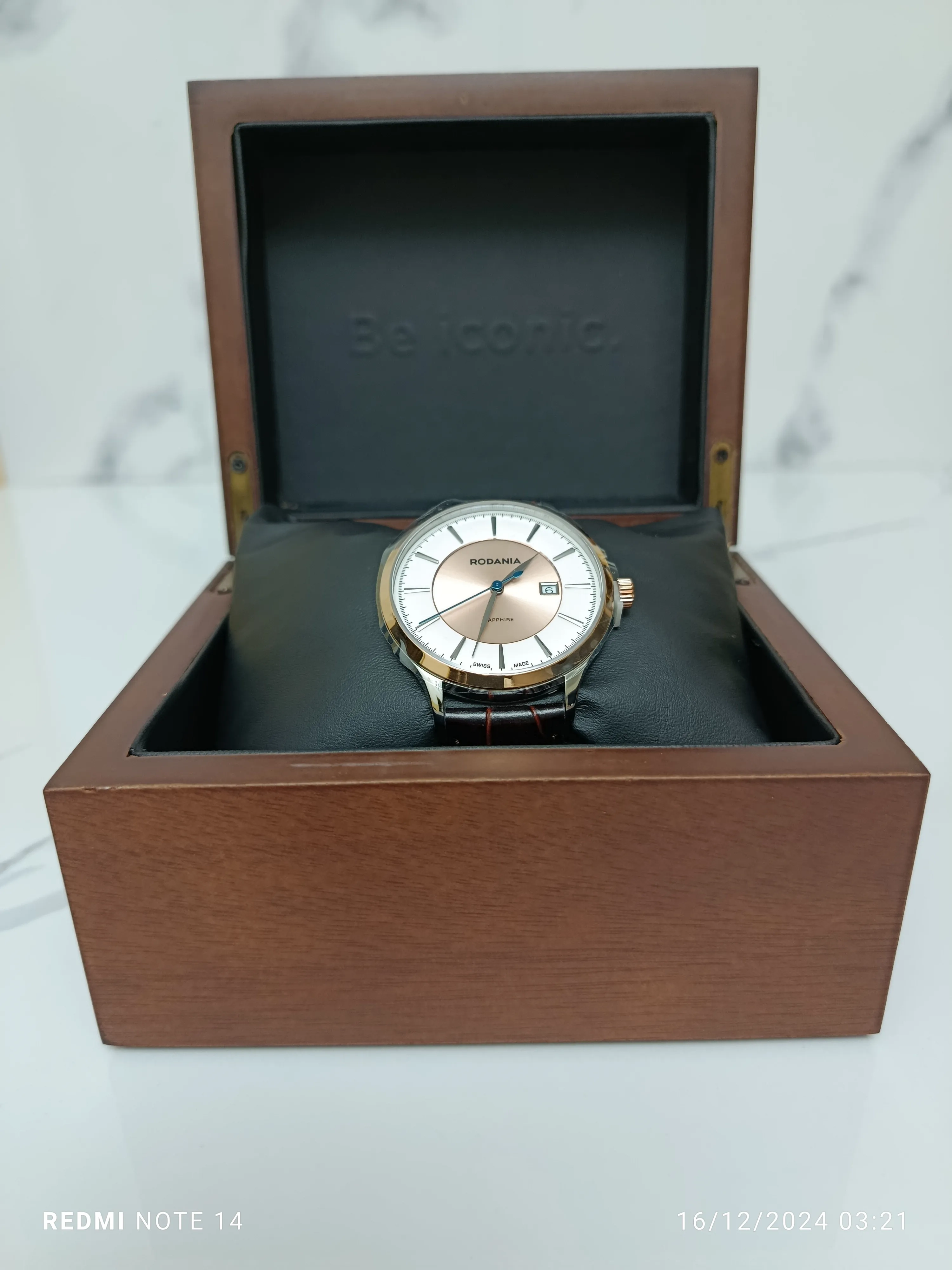 Montre Rodania Homme RO011H