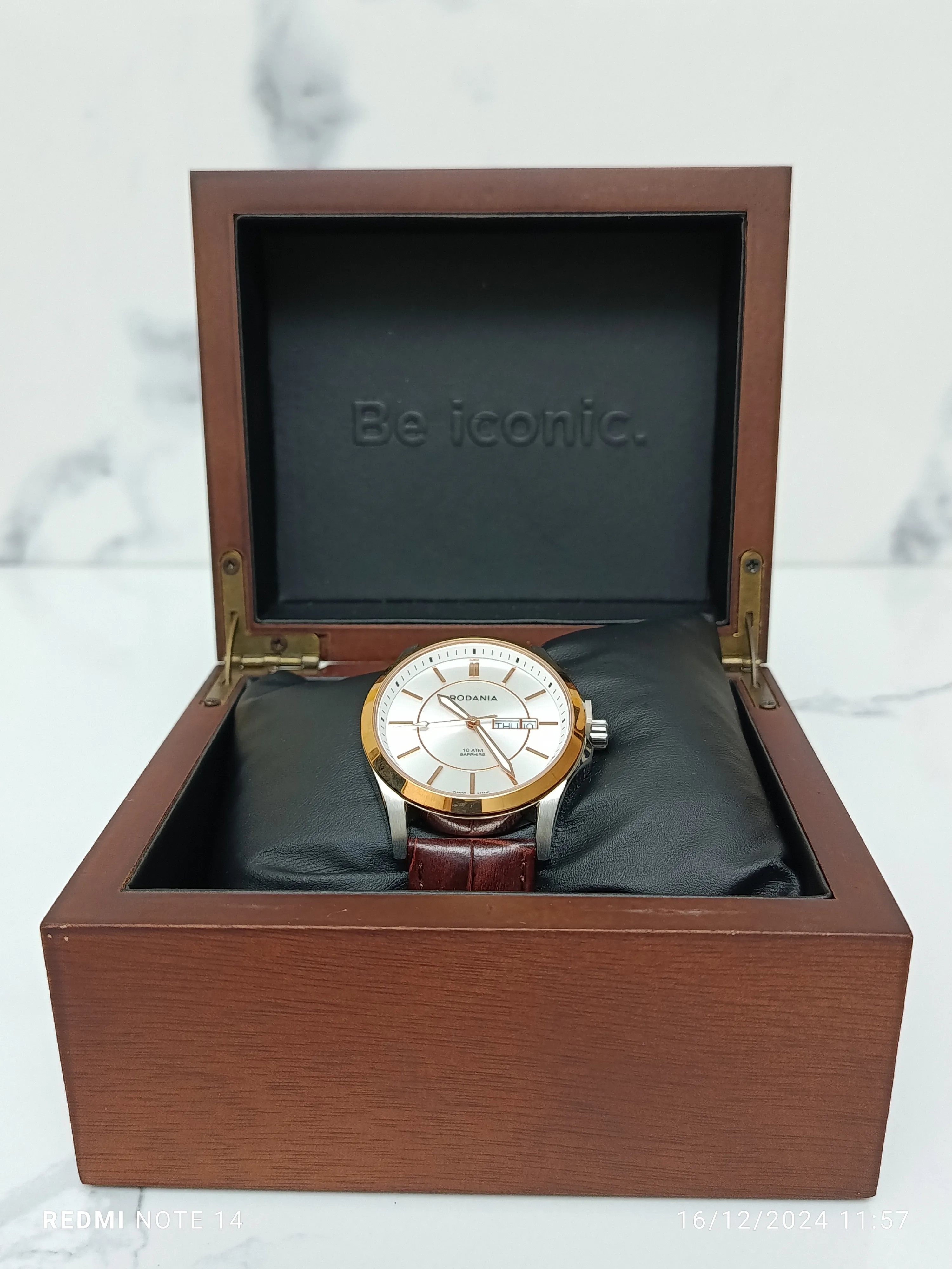 Montre Rodania Homme RO025H