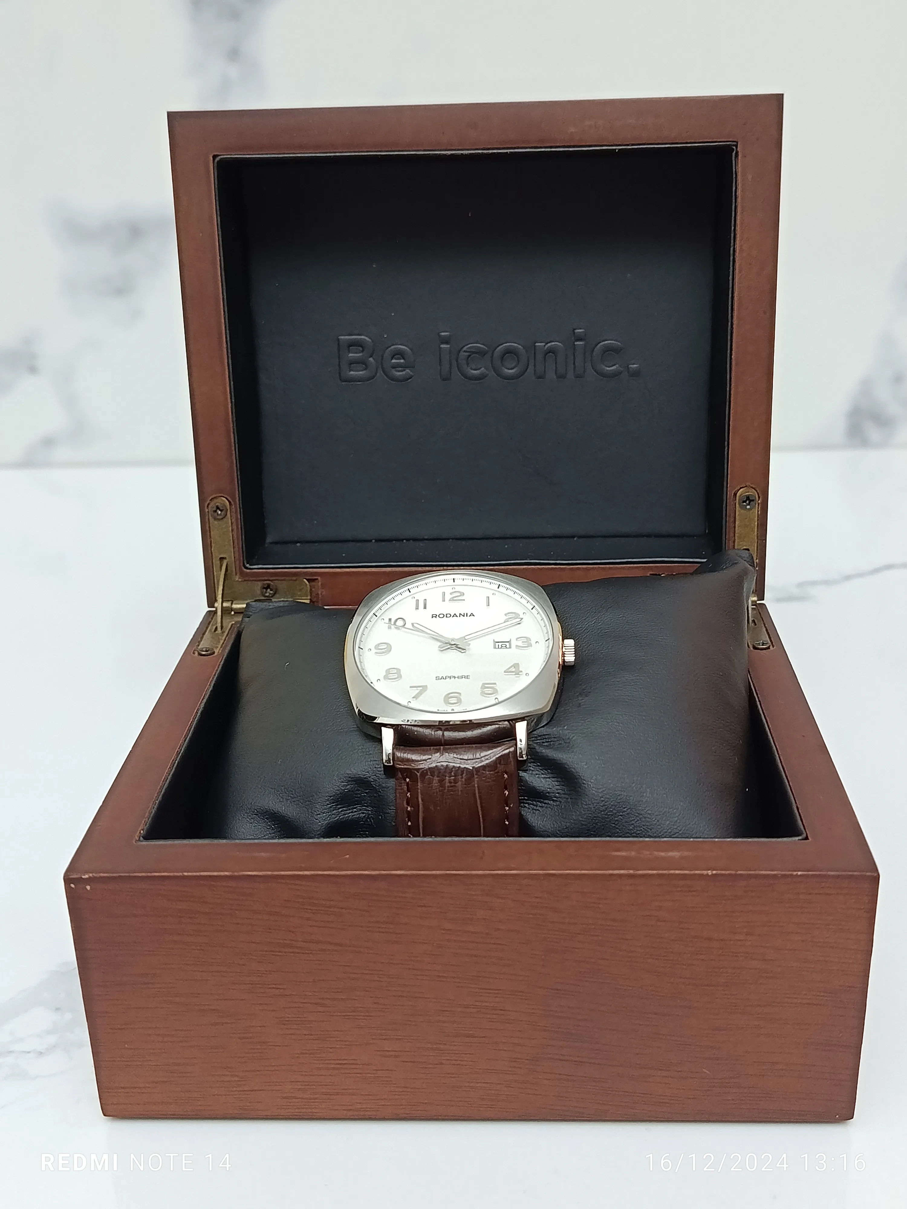 Montre Rodania Homme RO031H
