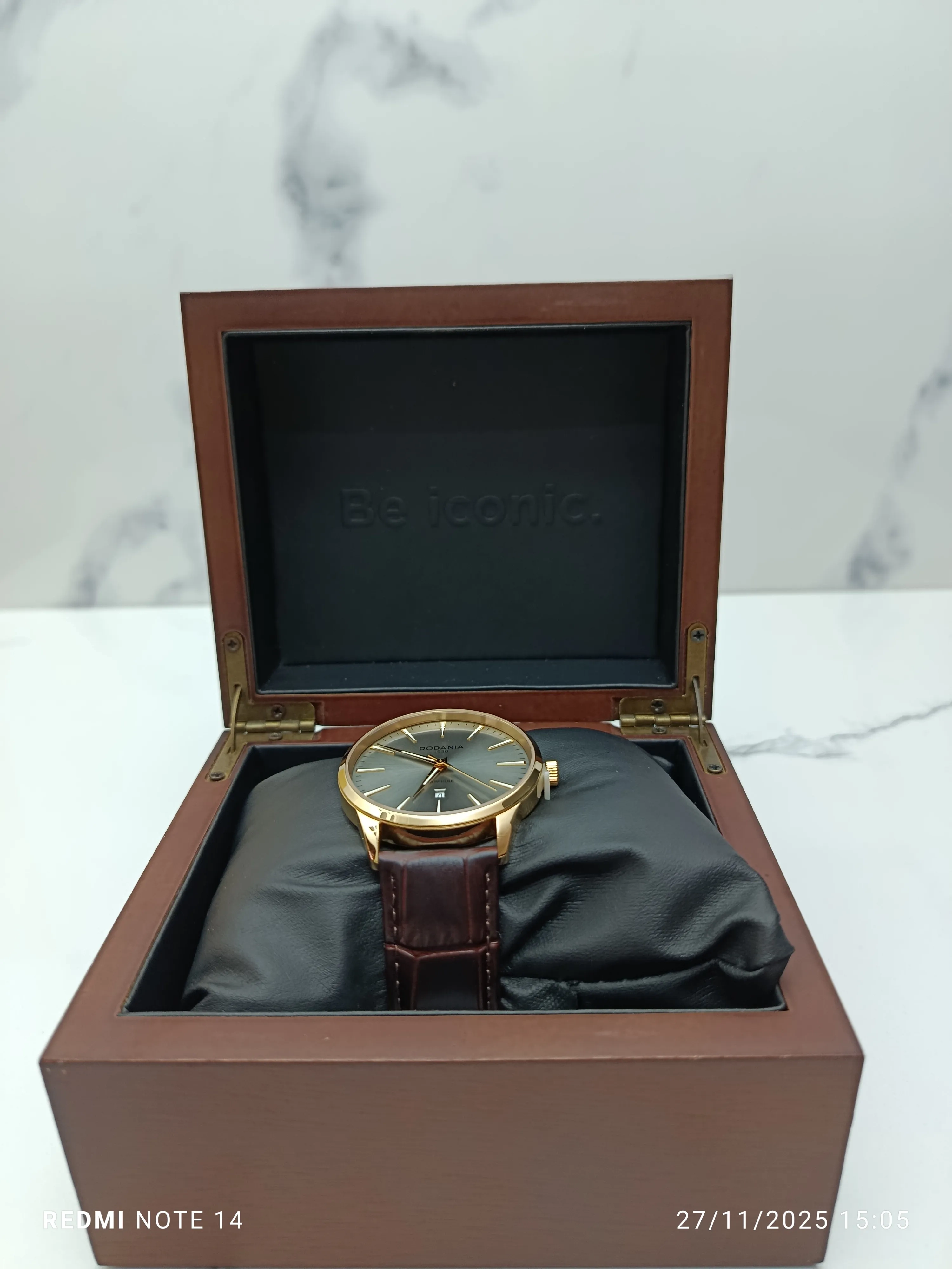 Montre Rodania Homme RO036H