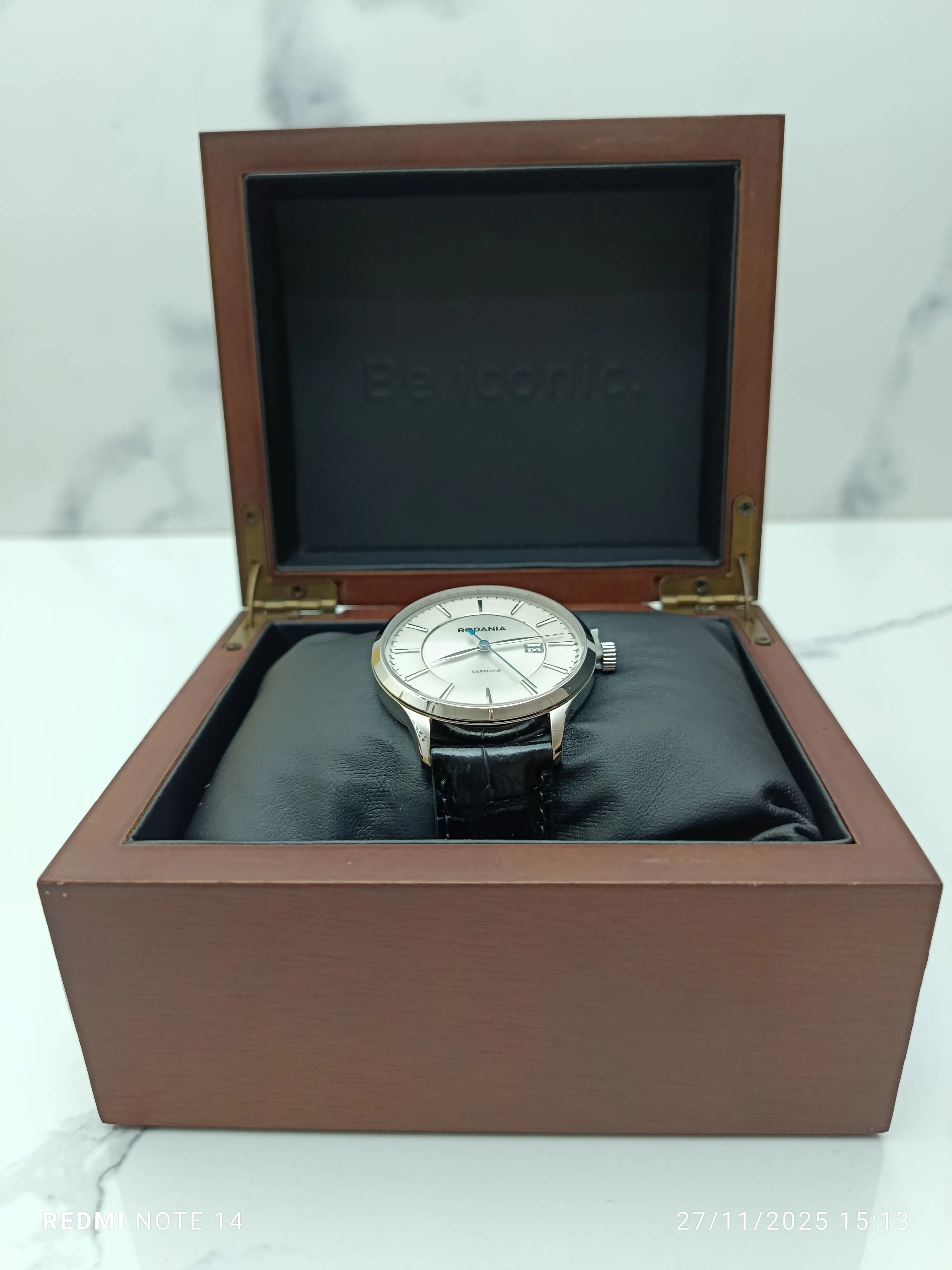 Montre Rodania Homme RO037H